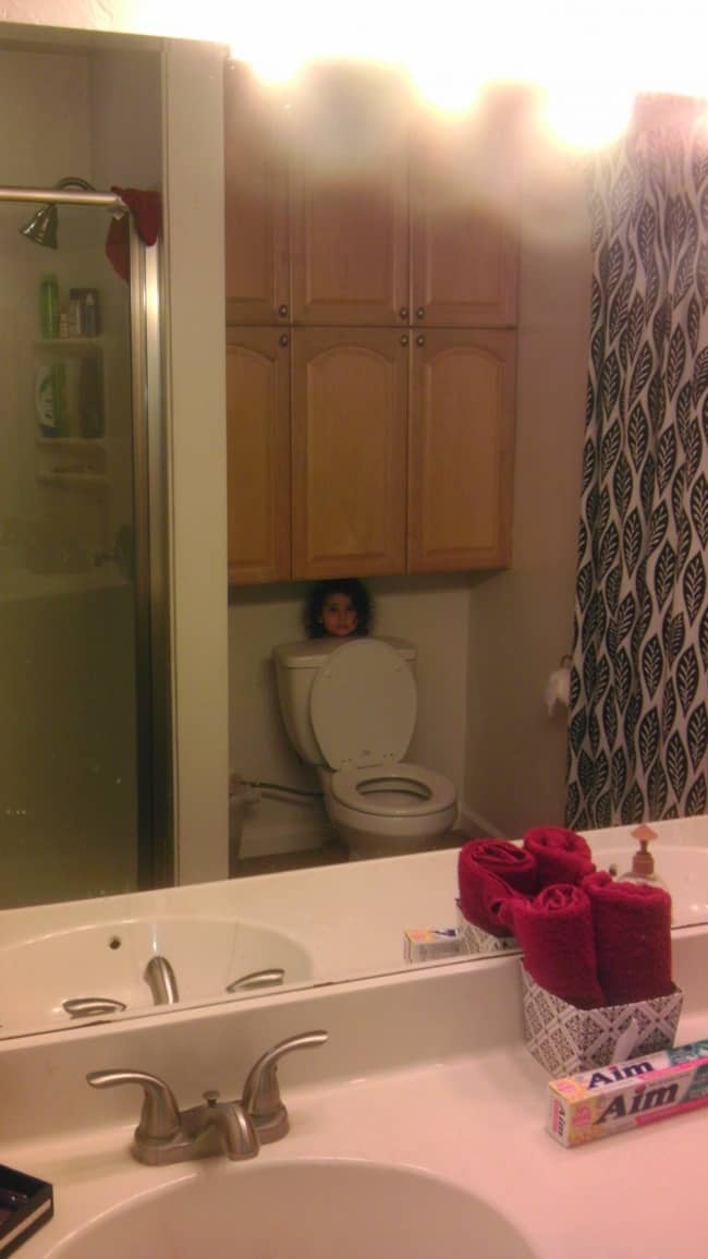 hide-and-seek-daughter