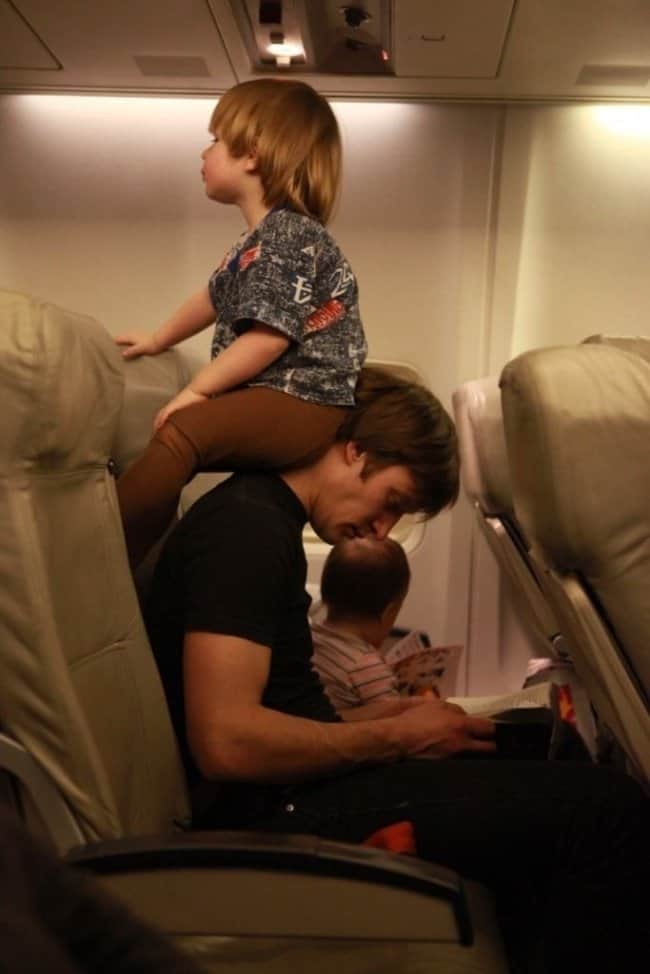 kids-on-the-plane