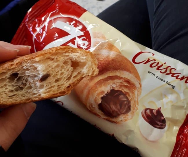 croissant-missing-filling-deceptive-packaging