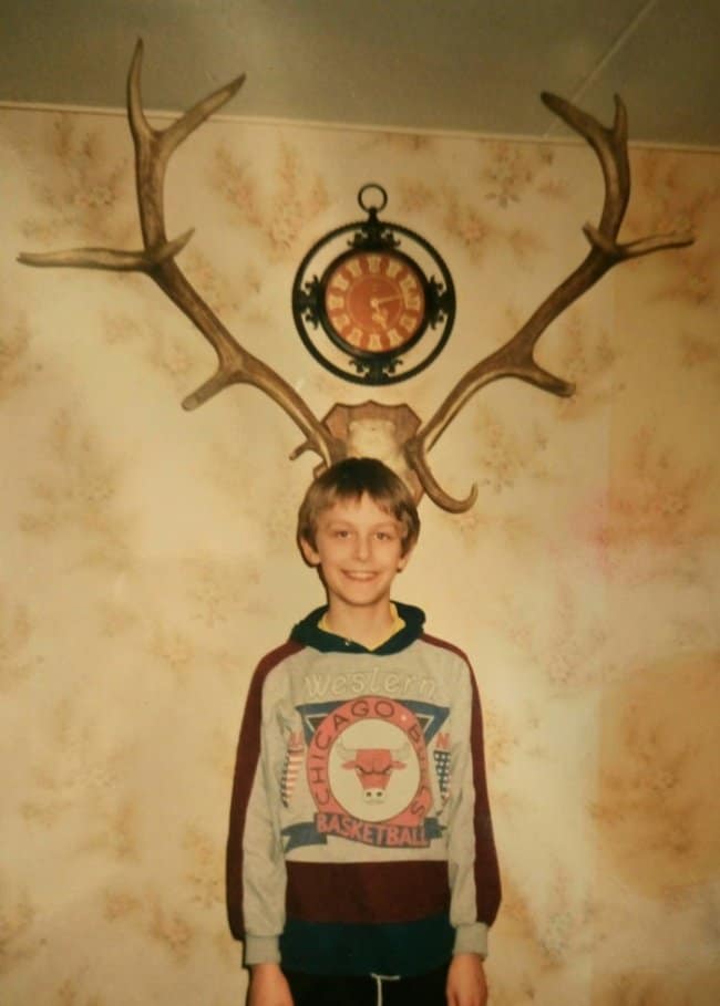 dad-takes-pictures-of-son-wiht-antlers-hilarious-dads