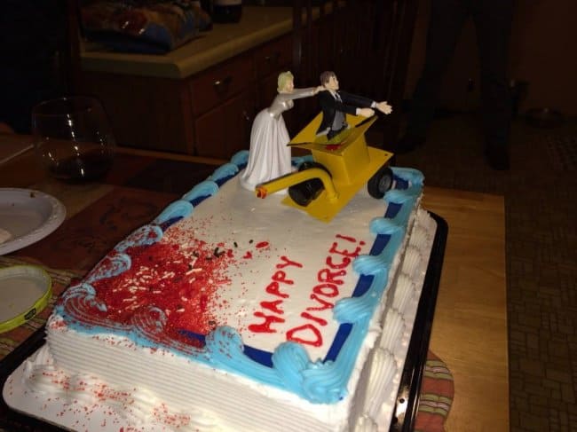 happy_divorce_cake_self_irony