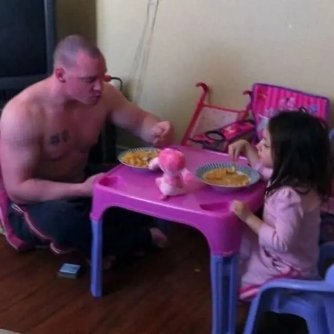 hilarious dads looking after kids