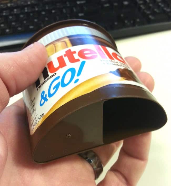 nutella-empty-space-bottom-deceptive-packaging