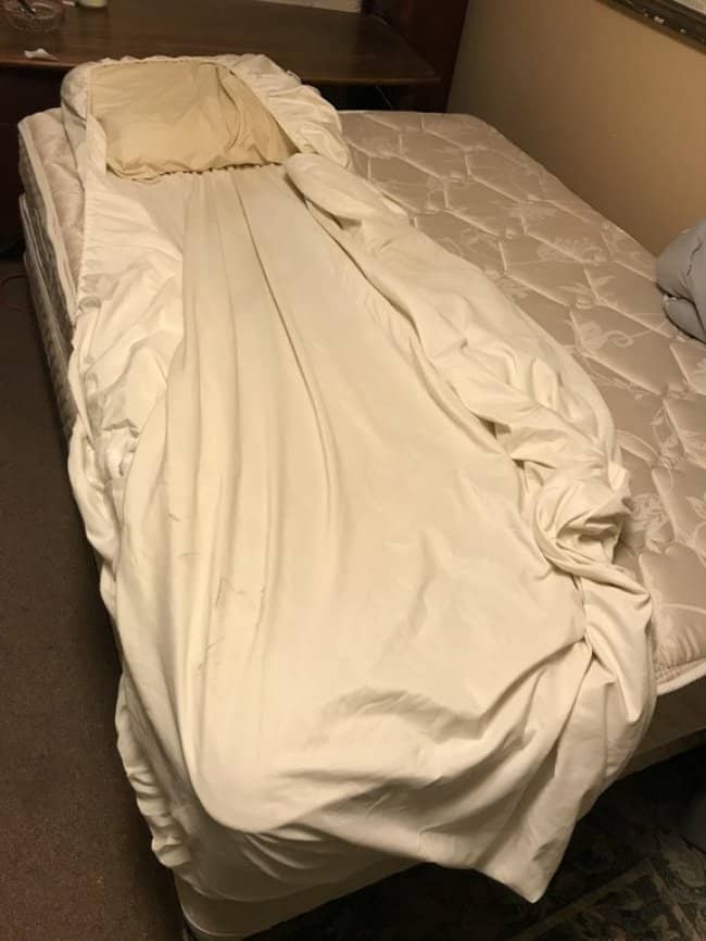 one-corner-of-the-bed-fixed