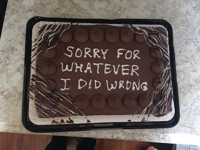 sorry-cake-for-pregnant-wife-struggles-husbands-face