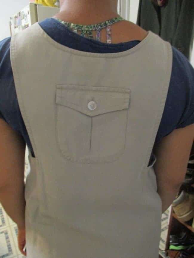 vest_back_pocket