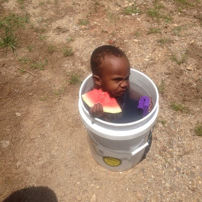 bucket-baby-pool-people-with-extraordinary-mind