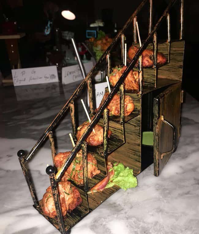 chicken-tikka-on-a-mini-staircase-bizarre-presentations