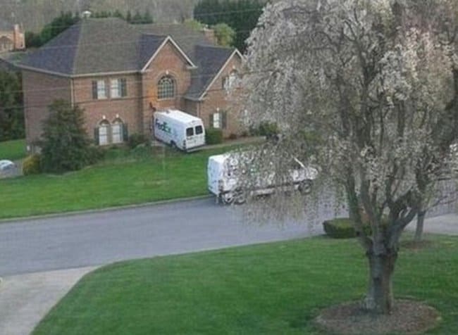 delivery-van-crashes-through-a-house-terrible-unlucky-day