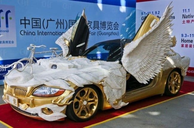 over-decorated-luxury-car-surprising-products-of-wild-imagination