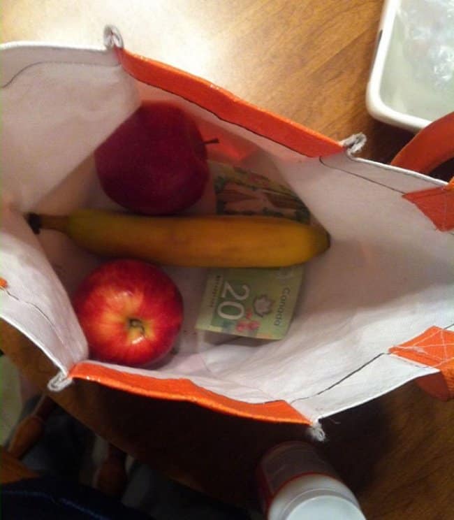 packing-lunch-for-wife-hilarious-husbands