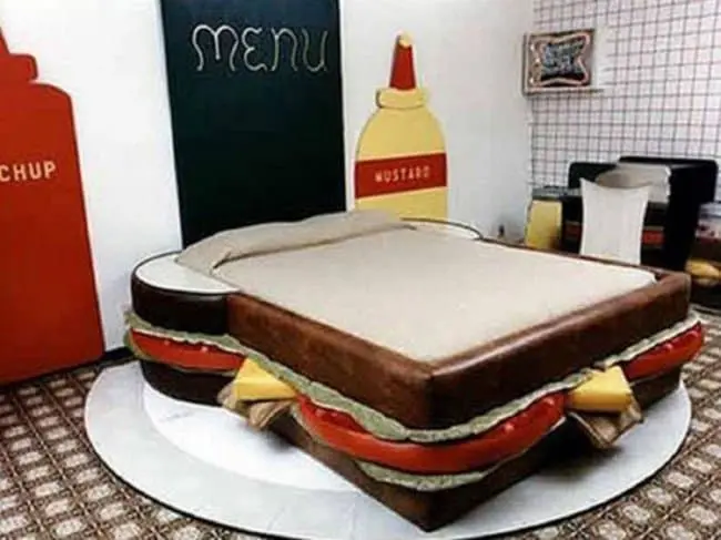 sandwich-bed