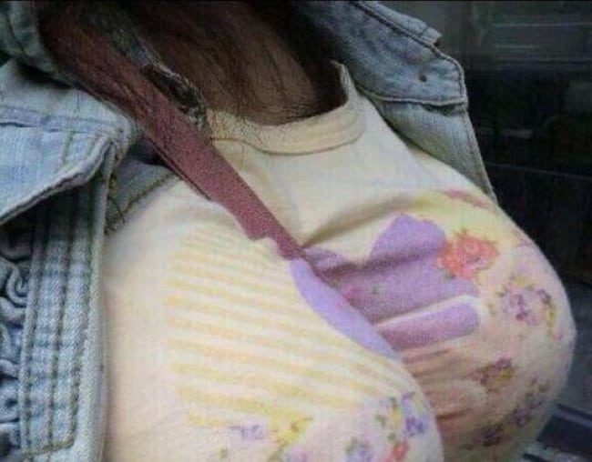 shoulder-bag-strap-between-breasts-problem-hilariously-painful-things