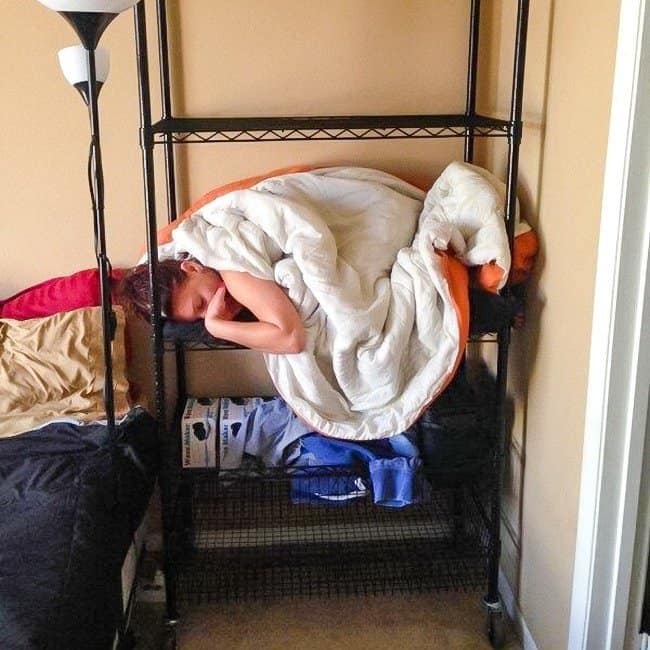 sleeping-in-a-shelf-roommate-pranks
