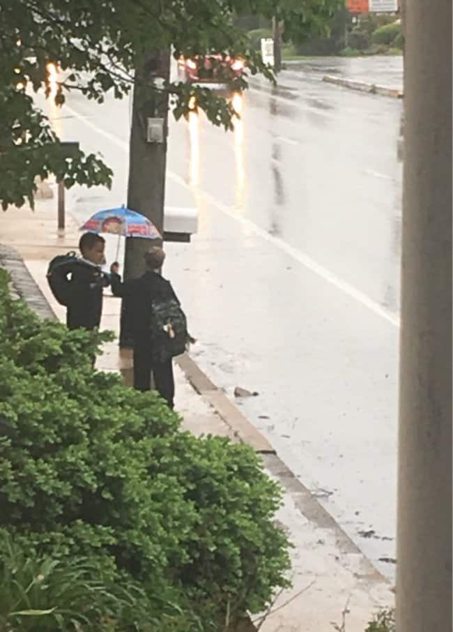 son-went-to-bus-stop-earlier-proud-parents