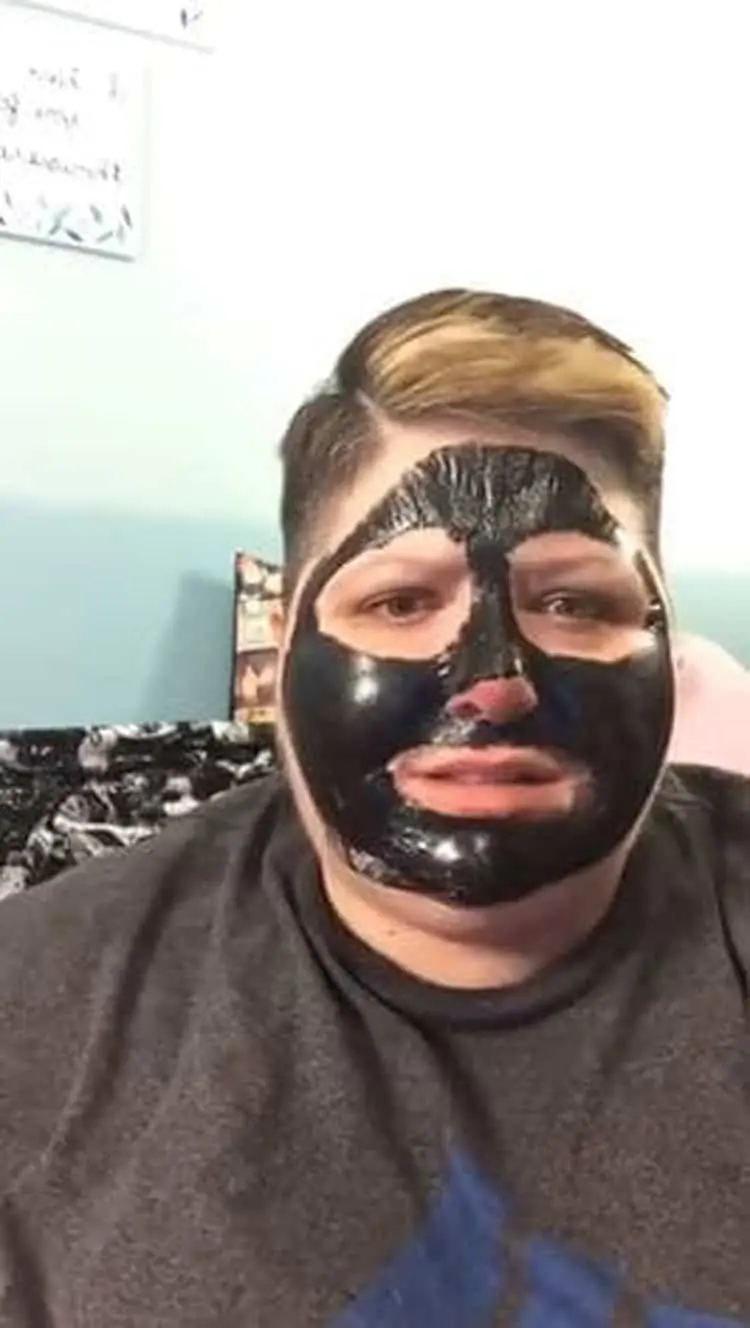 charcoal-mask-gone-wrong-beauty-vlog-fails