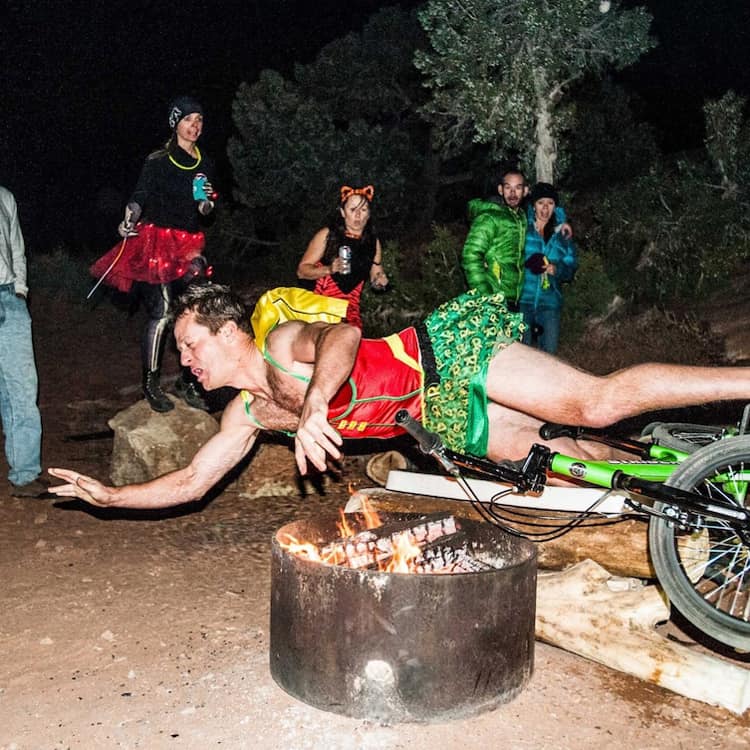 falling-into-fire-pit-hilariously-bad-situations