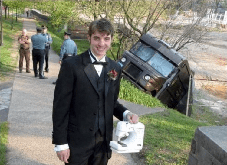 guy-formal-attire-holding-sewing-machine-nonsensical-photos