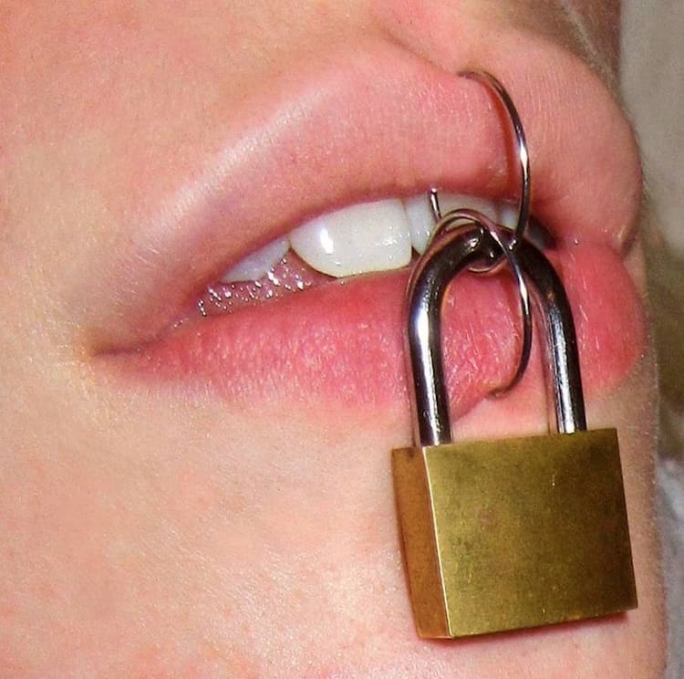 lip-piercing-padlock-hilariously-bad-situations