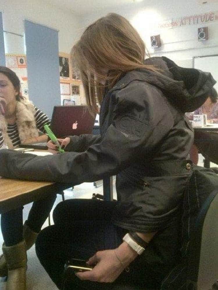 other-hand-texting-hidden-photographic-evidence