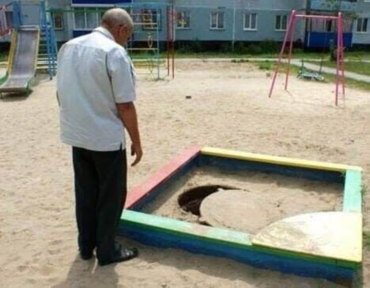 sandbox-manhole-nonsensical-photos