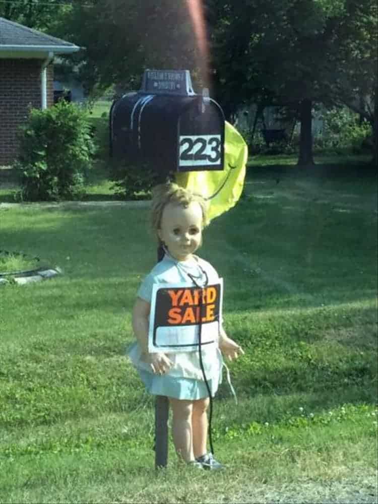 yard-sale-mascot-doll-creepy-pictures