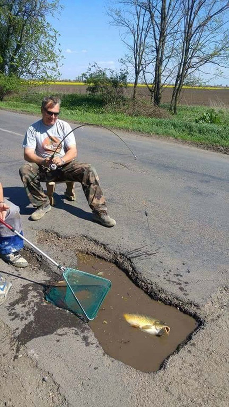 fishing-on-puddle-people-tomfoolery