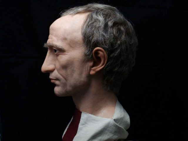Julius Caesar sculpture
