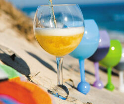 beach wine glasses