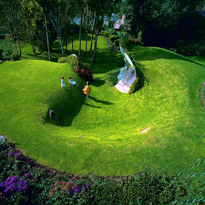 hobbit house green roof