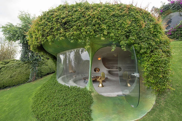 organic hobbit house entrance