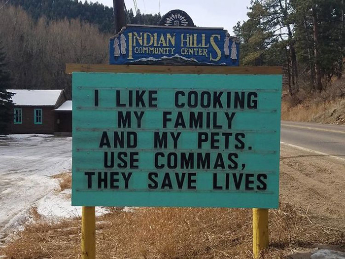 commas save lives joke sign