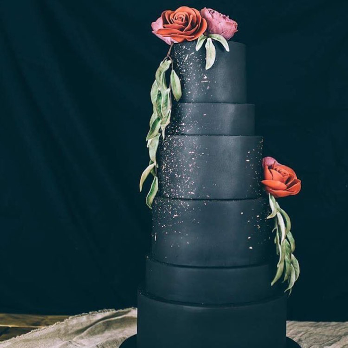 dark wedding cakes