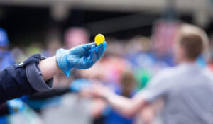 Runners At The London Marathon Were Handed Out Ooha Edible Drink ...