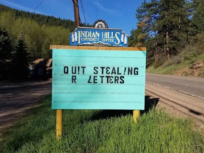 quit stealing letter funny signs