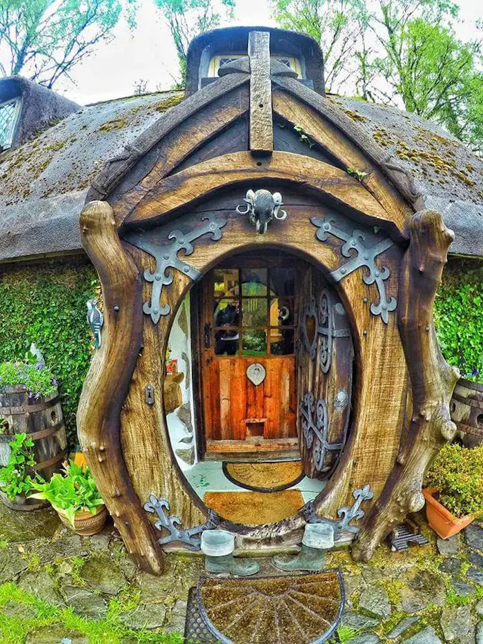 real-life hobbit house round entrance door