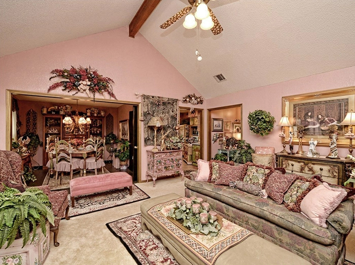 weird ranch style house living room corner