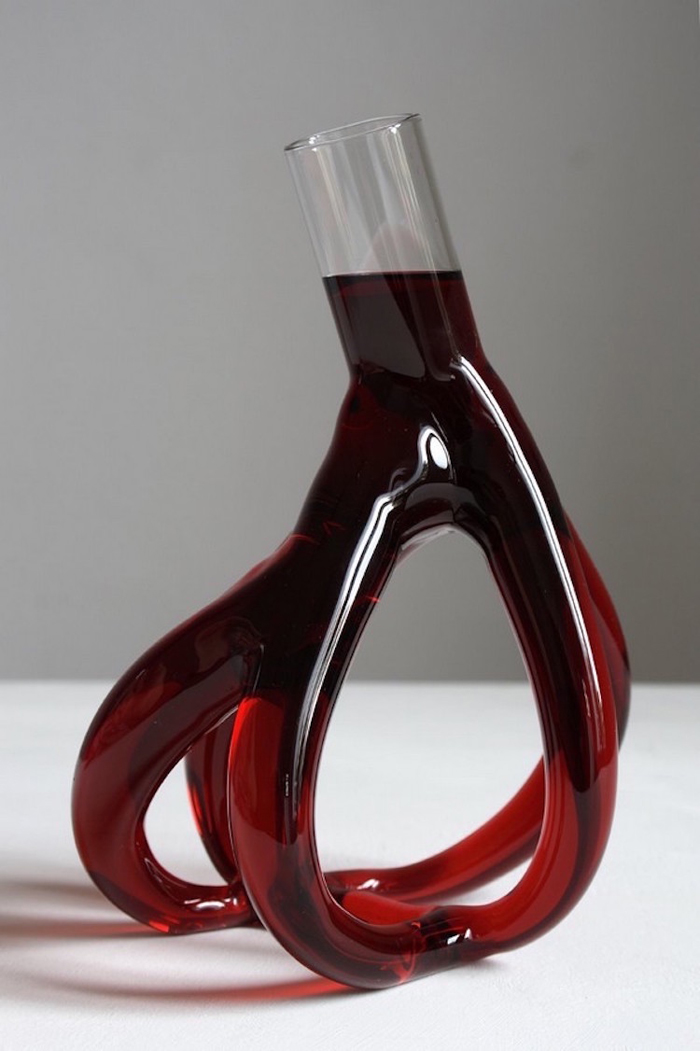 wine decanters look like veins