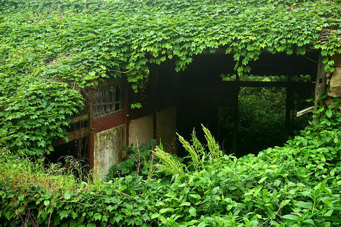 abandoned fishing village creepy