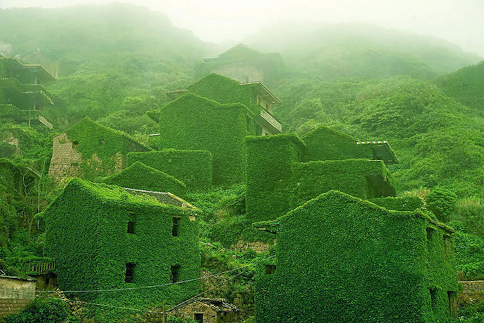 abandoned fishing village houtouwan china