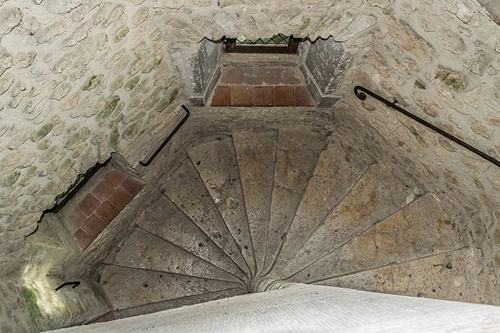 medieval castles spiral staircases