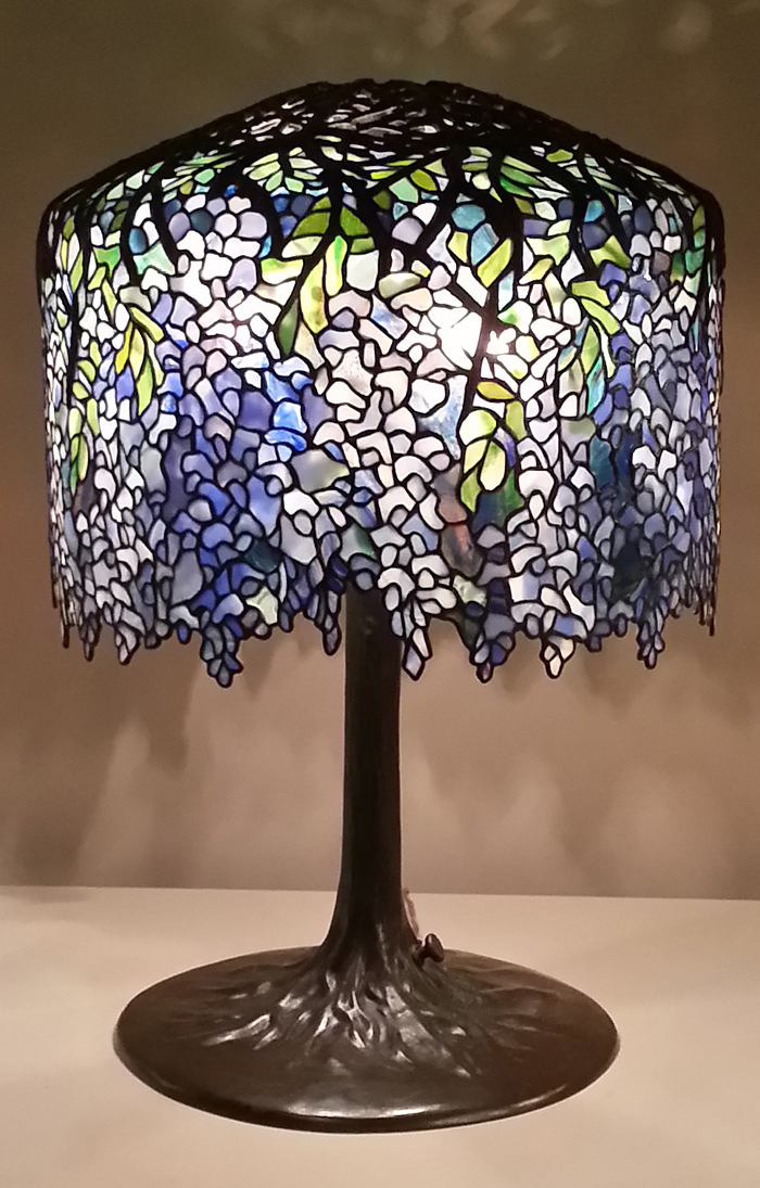 wisteria tiffany lamp