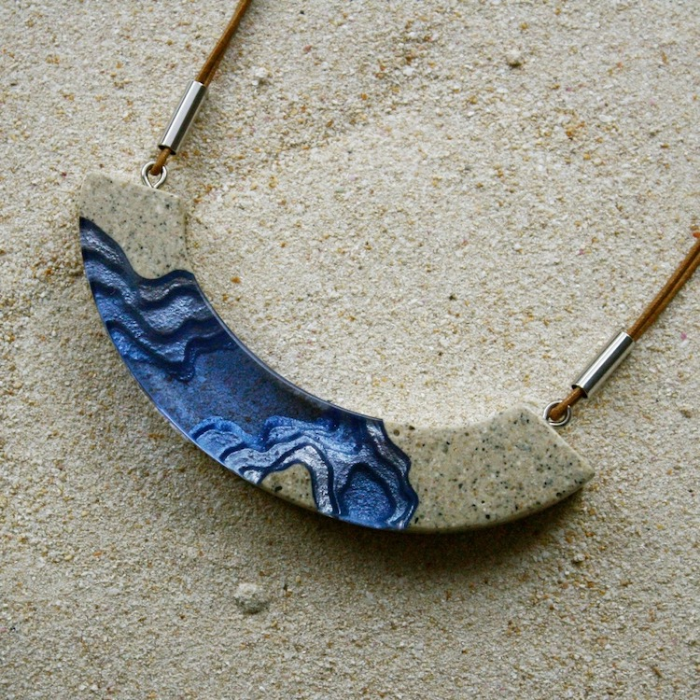 beautiful piece sand and resin jewelry boldb