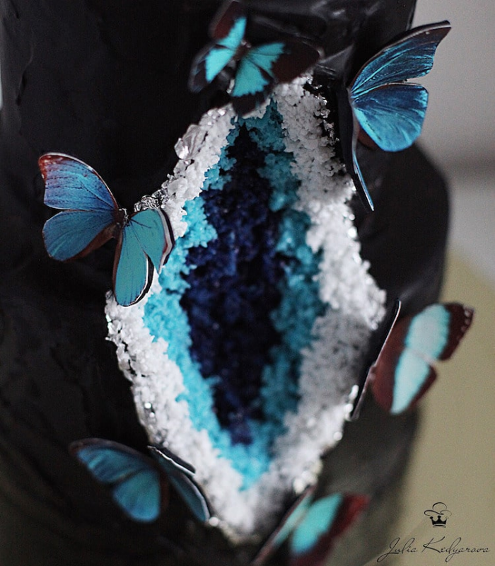 blue flower butterflies cake art yulia kedyarova