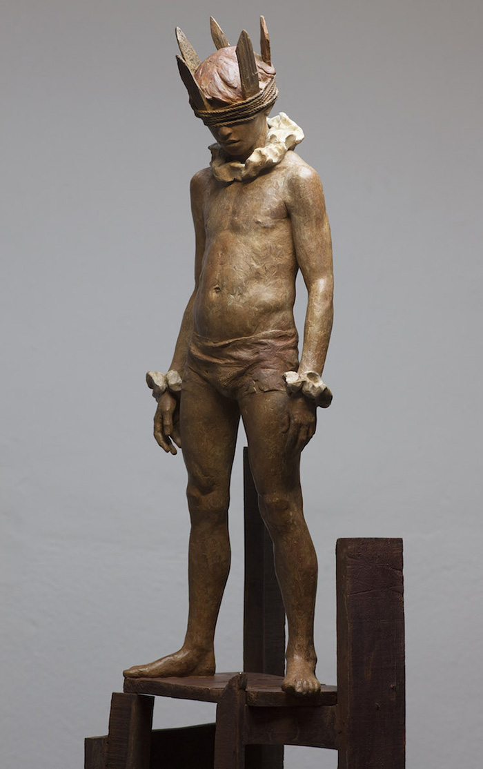coderch malavia lifelike human sculptures hamlet bronze