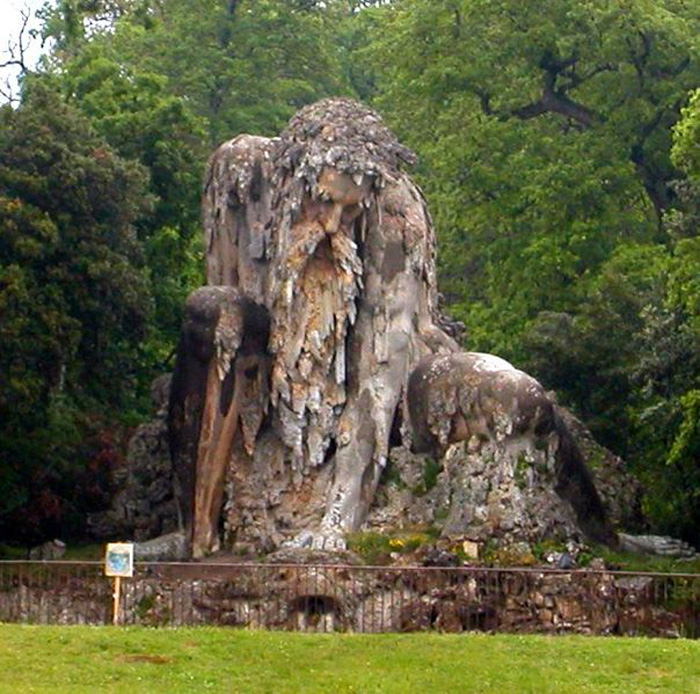 colossus of the apennines 16th century statue