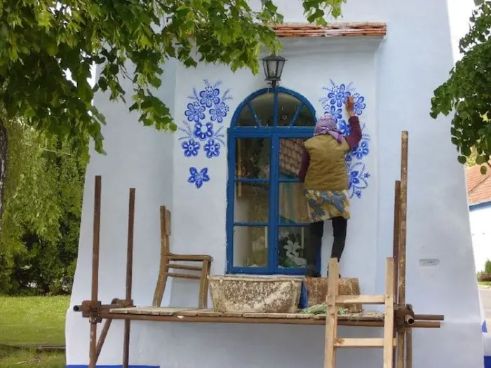 grandma paints houses louka outdoor