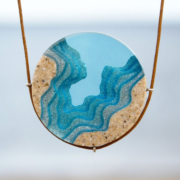 necklace sand and resin jewelry boldb