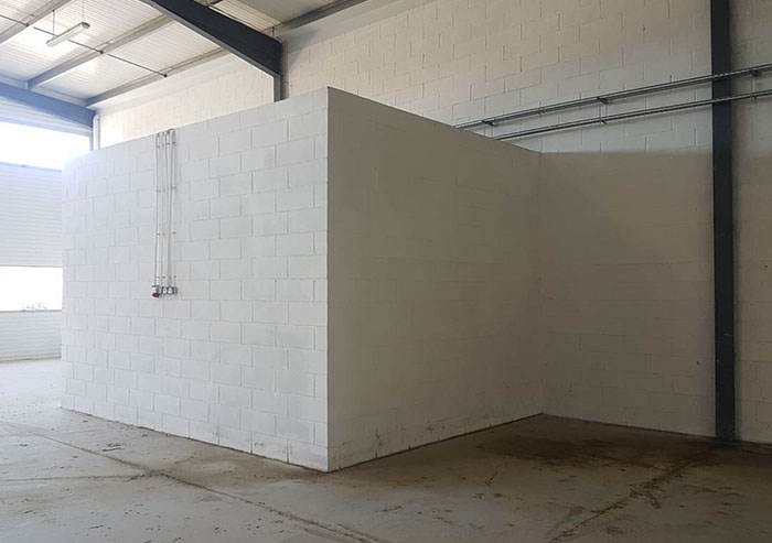 odeith jaw-dropping 3d street art white painted bricks