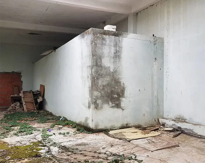 sergio odeith concrete block wall